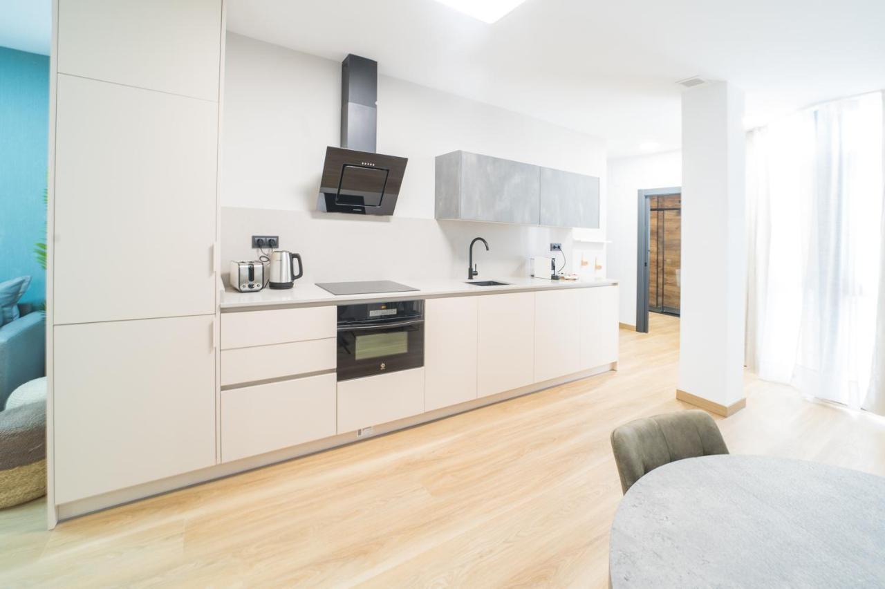 Boutique Apartments- La Gloria 1908 Алмерия Екстериор снимка