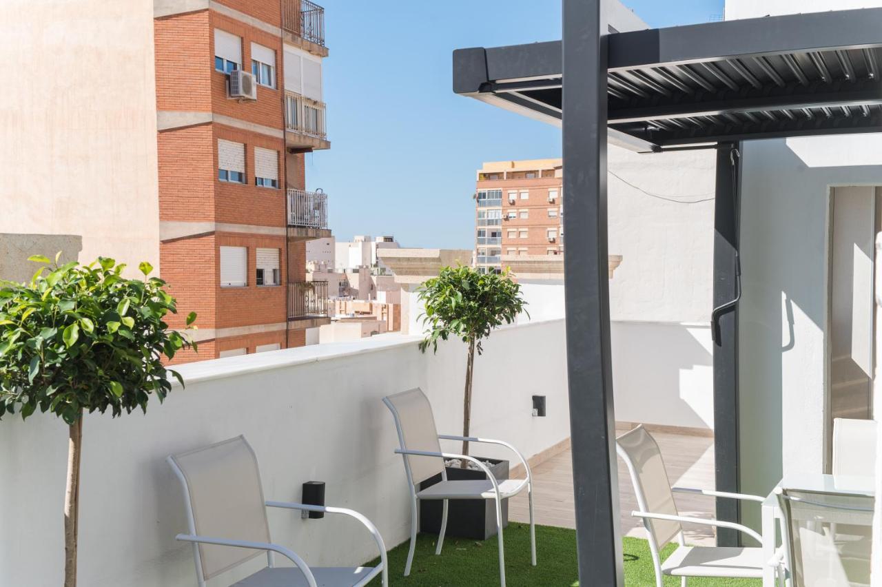 Boutique Apartments- La Gloria 1908 Алмерия Екстериор снимка