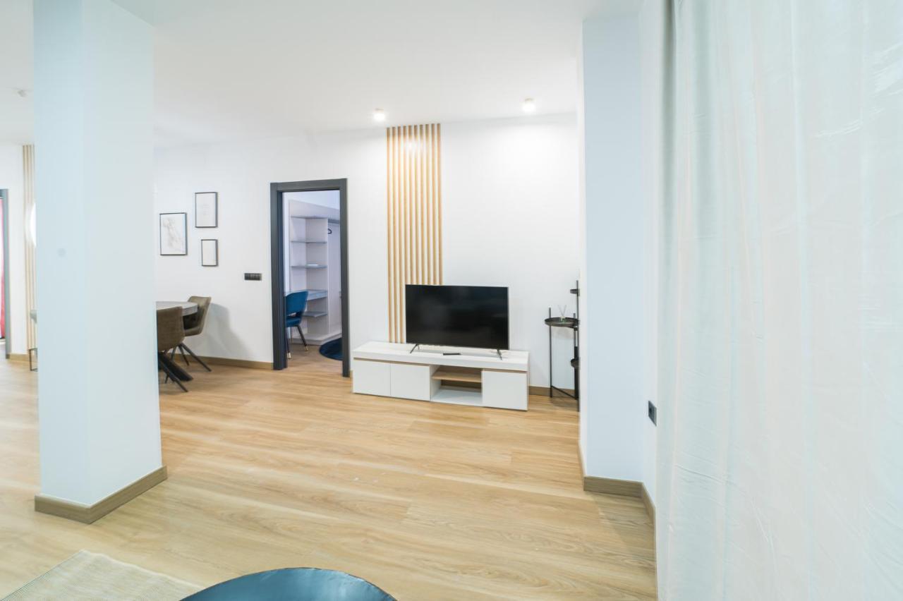 Boutique Apartments- La Gloria 1908 Алмерия Екстериор снимка