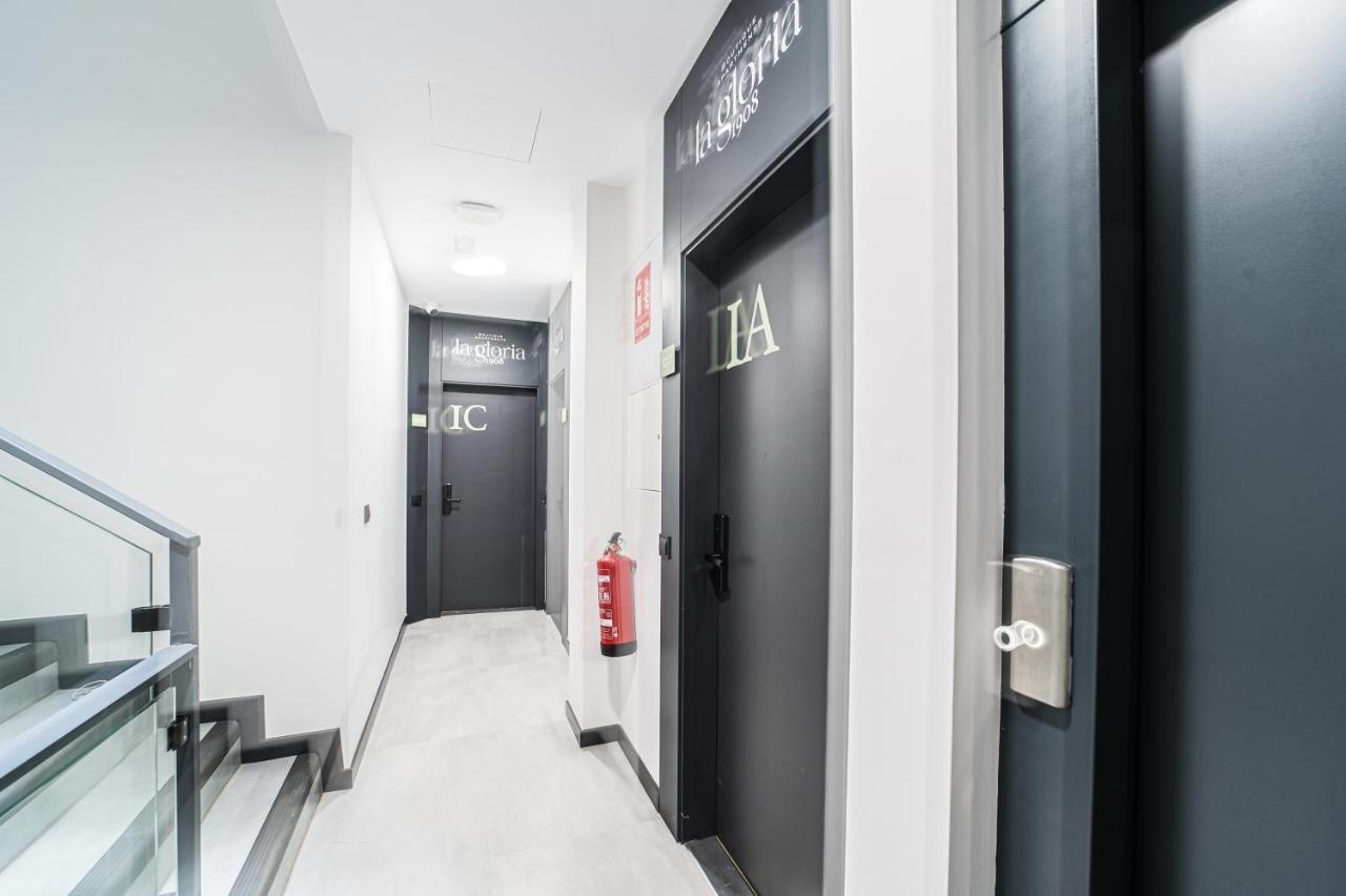 Boutique Apartments- La Gloria 1908 Алмерия Екстериор снимка