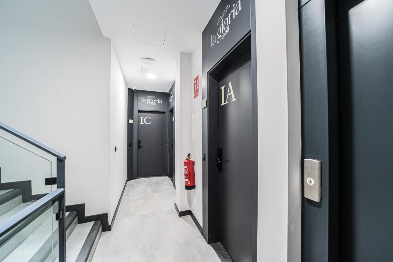 Boutique Apartments- La Gloria 1908 Алмерия Екстериор снимка